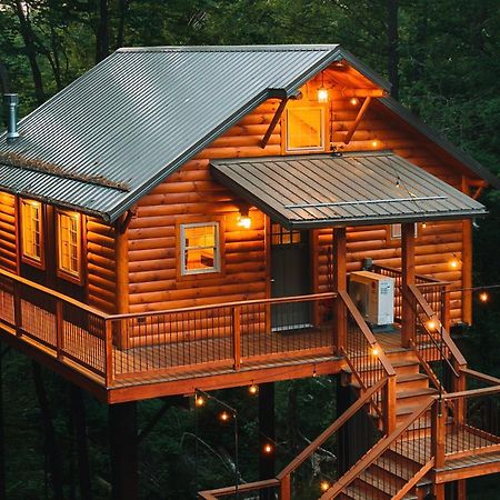 Cricket Hill Treehouse B By Amish Country Lodging มิลเลอร์สเบิร์ก ภายนอก รูปภาพ