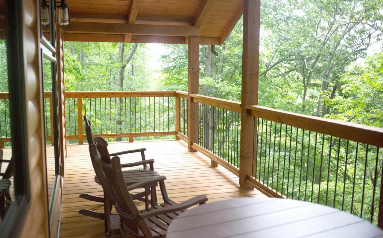 Cricket Hill Treehouse B By Amish Country Lodging มิลเลอร์สเบิร์ก ภายนอก รูปภาพ